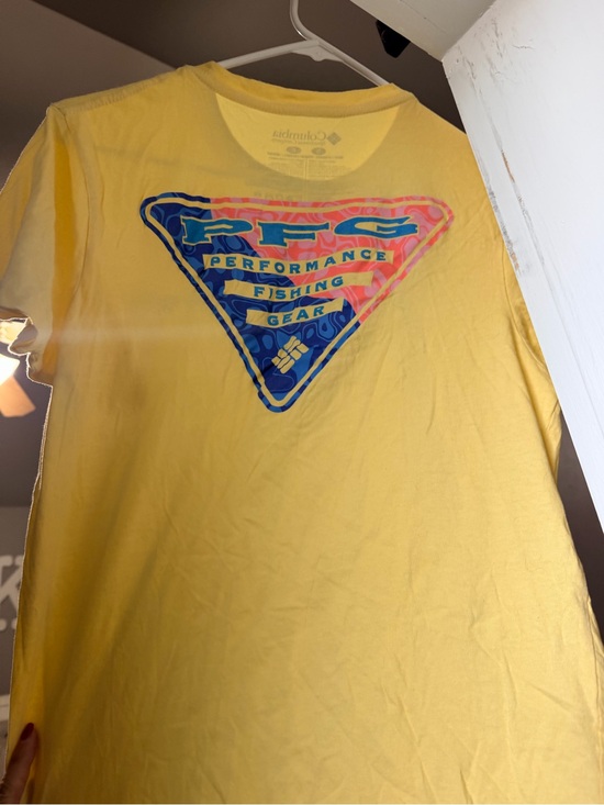 Columbia Other - Columbia Sportswear Yellow Crewneck Tee